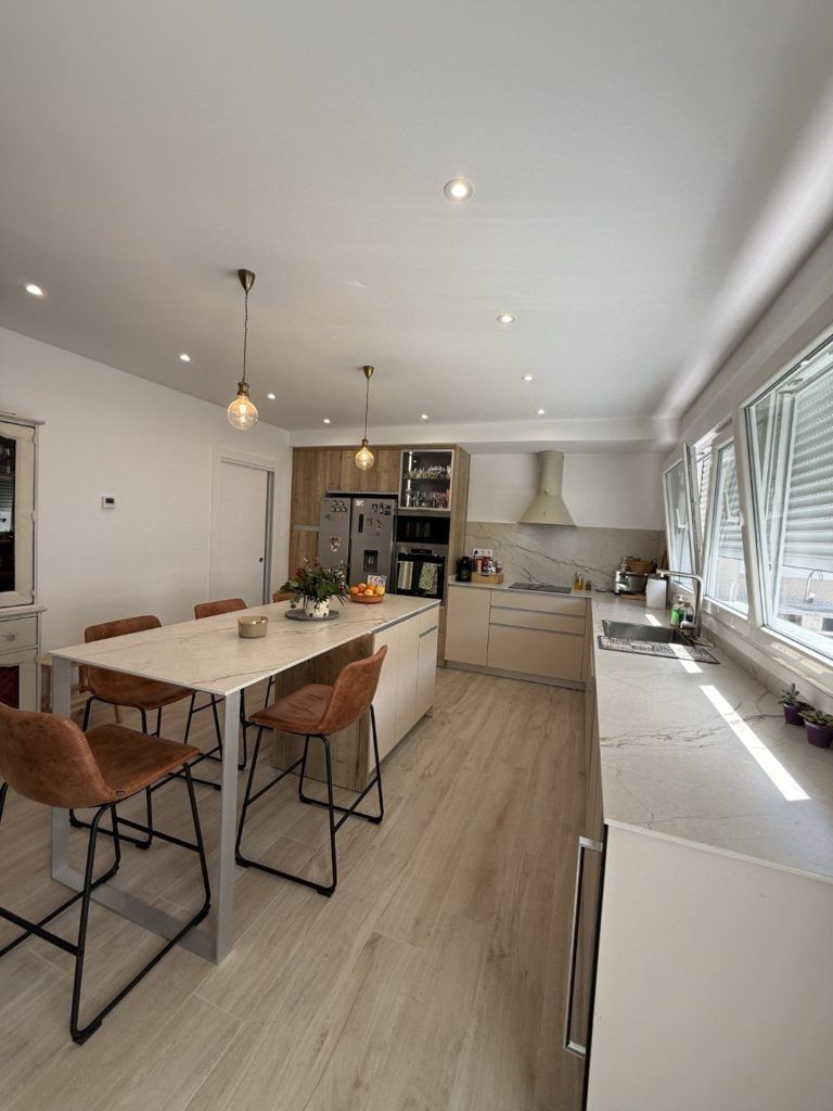 Autopromoción en Albolote